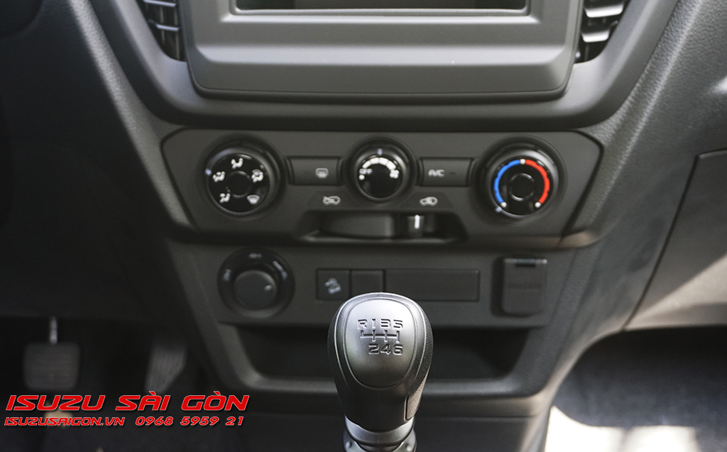 Dmax 2 Cầu Số Sàn UTZ 10